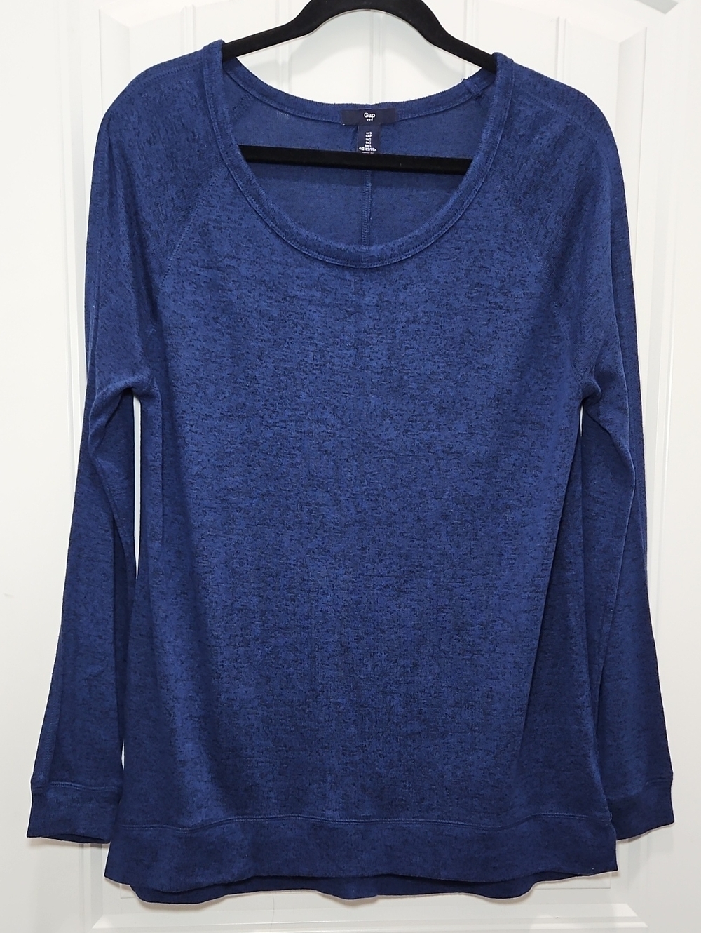 GAP Women's Navy Heather Long-Sleeve Scoop Neck Top Sweater Knit Small Relaxed